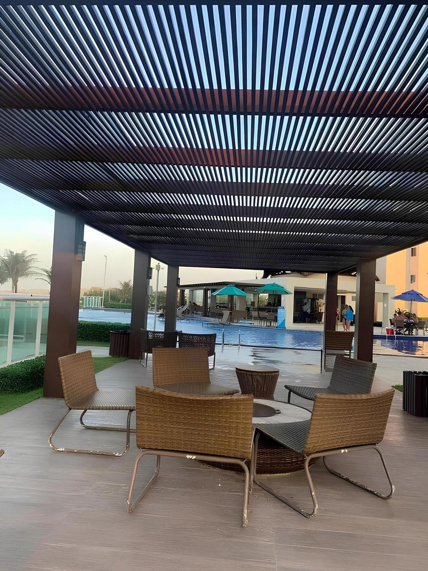 Apartment Aconchegante Com Vista Mar Em Riviera - Place